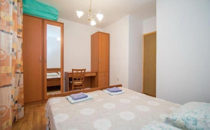 Apartments Longo - One Bedroom Apartment with Terrace, A2 - ST