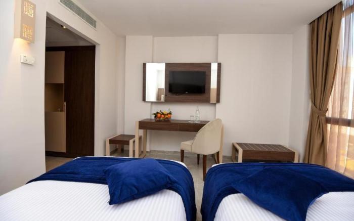 Hotel Lescure Business and SPA