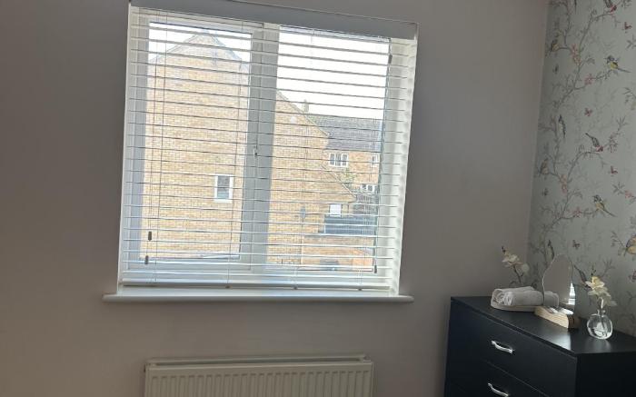 Cosy Corby Getaway