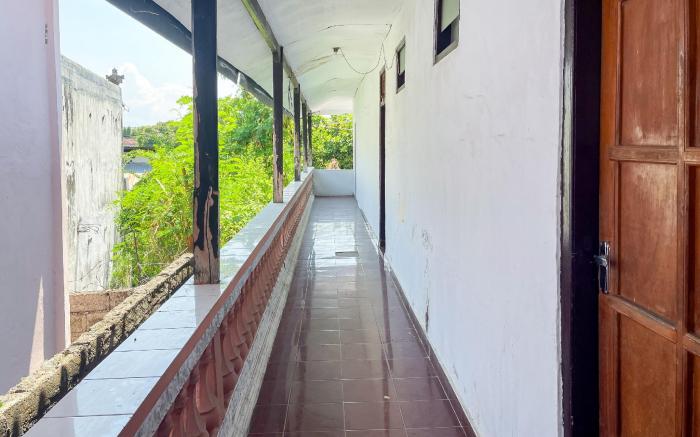 Guest House Surya Ayu Permai Buleleng Mitra RedDoorz