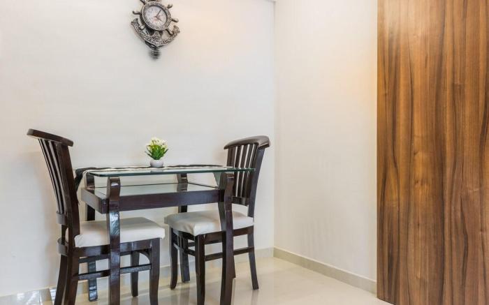 Perfect 1 BHK for corporate traveler in Borivali