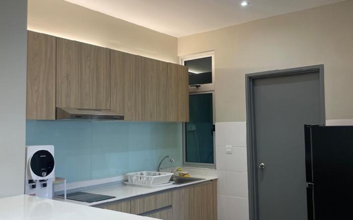 Meridin Bayvue - 3BR - 6 Pax - Near MMHE