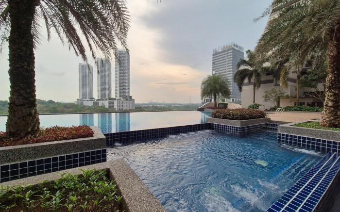 [Medini Family Suites for 3] - Next to Legoland