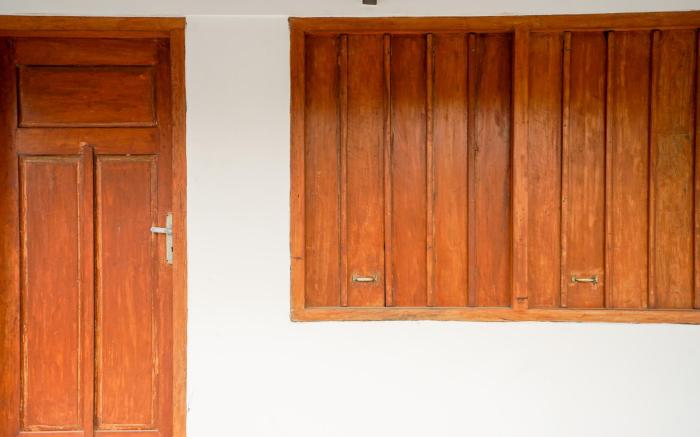 Villa Kamandalu - Oase Klasik Modern di Kota Batu