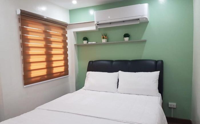 Victoria de Makati Loft-Style Condominium 