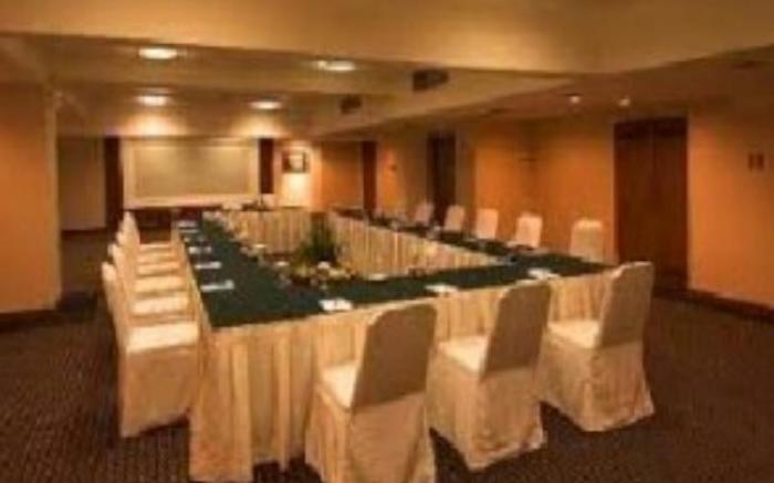 Wisata Hotel Ampera