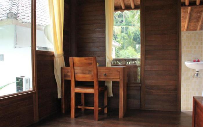 Tepi Sungai Guest House