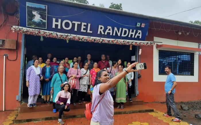 Hotel Randha And Lodging
