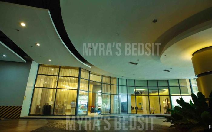 Modern City Center Studio Apartment