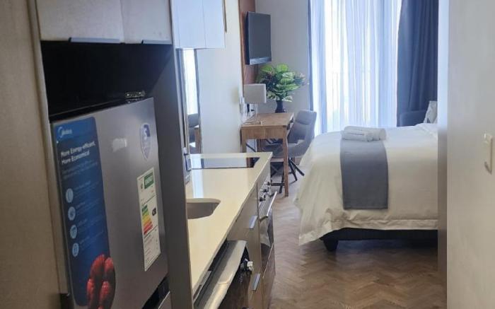 One Rosebank Signature Apartment - Rosebank