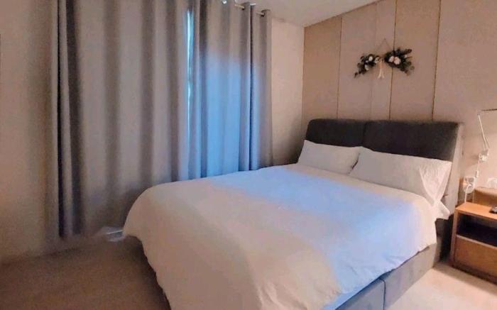 Aromtarom House Room 103 (4-6 people private house) Beautiful Coastal Road Accommodation