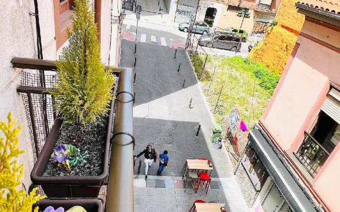 Centro y Confort by Wehomes