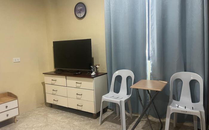 Seamed Guest House -Family room good for 7 persons