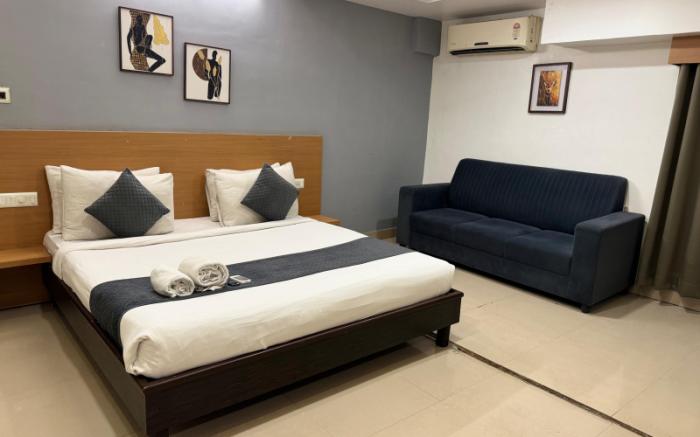 HOTEL BOMMARILLU PREMIUM