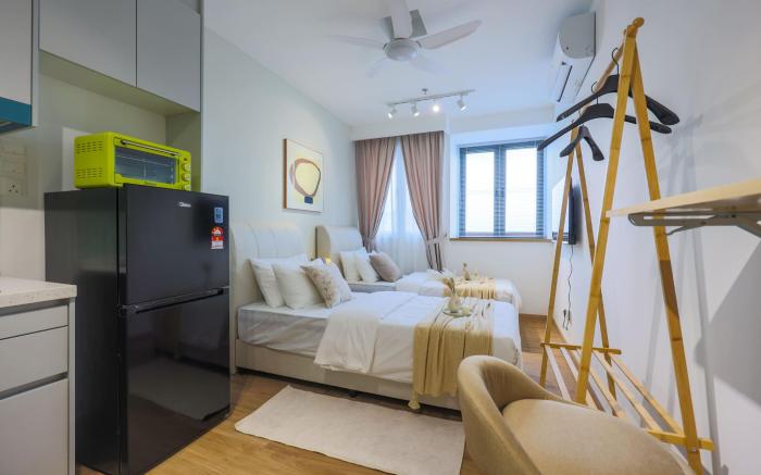 2Pax Modern Boho Cozy Apartment with KL City View