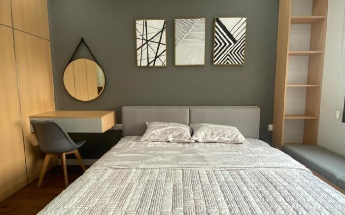Luxury Apt 2BR_Vincom/Dcapitale 