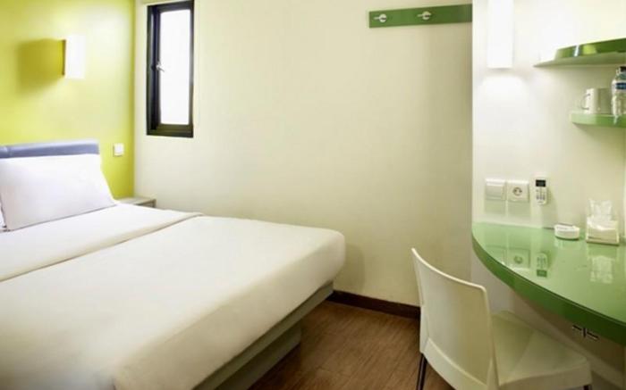 Amaris Hotel Panglima Polim 1