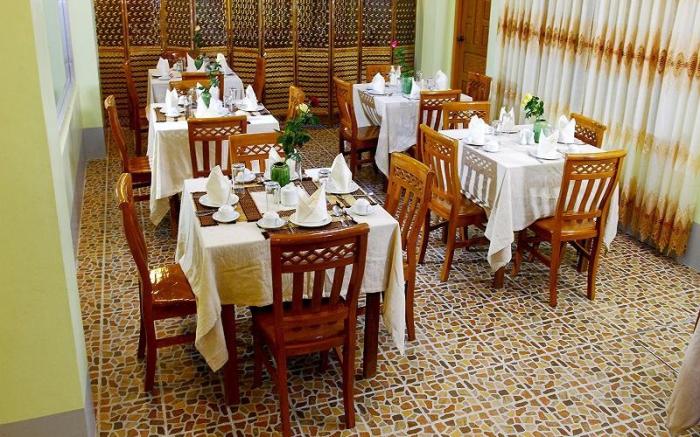 Sandalwood Hotel