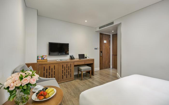 AVORA Boutique Hotel