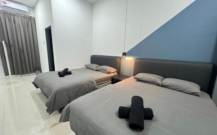 FunkyVila5 16PX 4BR Near188Tower, Artstreet, HTTA