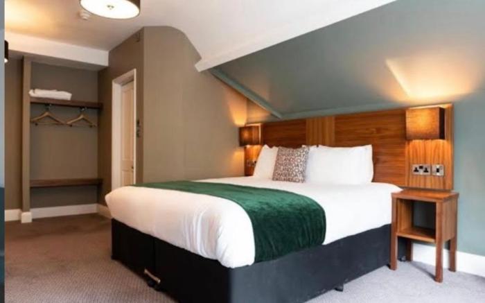 Hotel Moon Residency