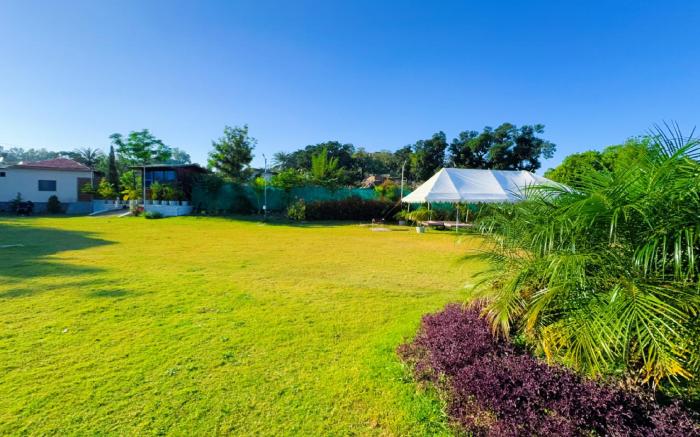 Far Out Field Resort Mount Abu