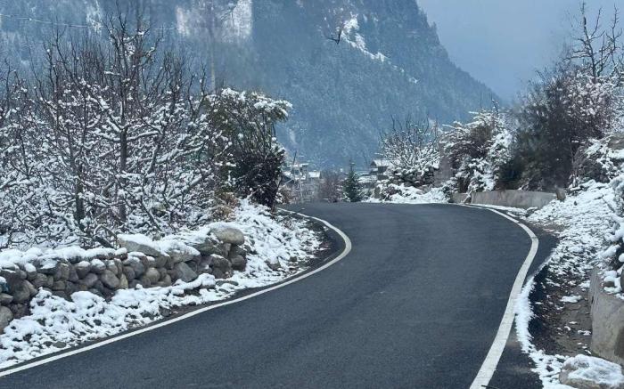 ORZU Boutique Stays Burwa Manali