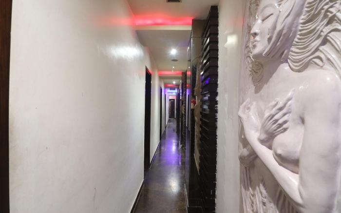 HOTEL GEESON NEW DELHI RAILWAY STATION