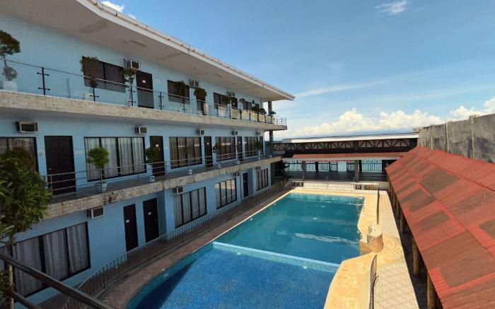 Hidden Valley Beach Resort