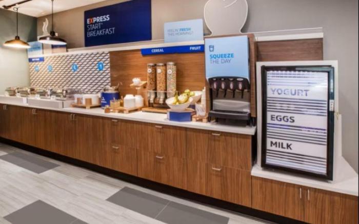 Holiday Inn Express Hamilton Upper James By IHG