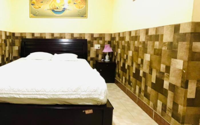 Lucky Hotel 2