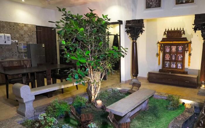 Emerald - Pool Villa near Bangalore Airport