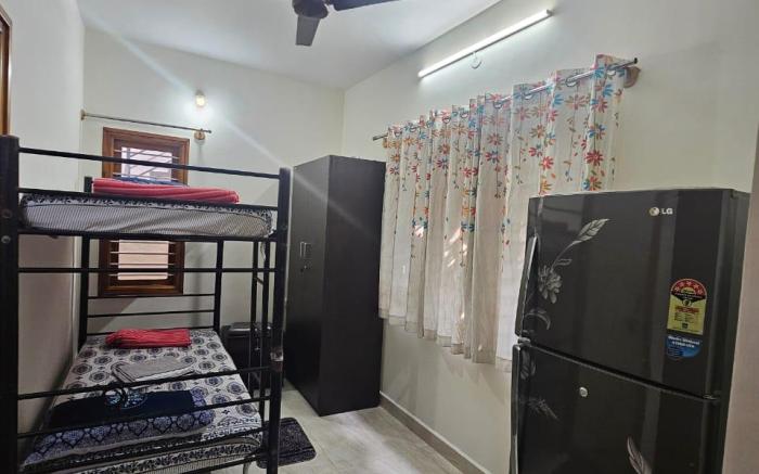 Comfortable 2 BHK  in Yelahanka