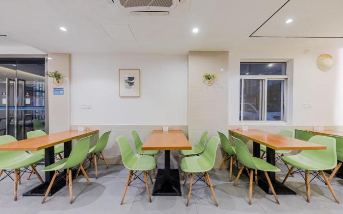 Home Inn Alliance Shanghai New International Expo Center Fangxin Road Metro Station