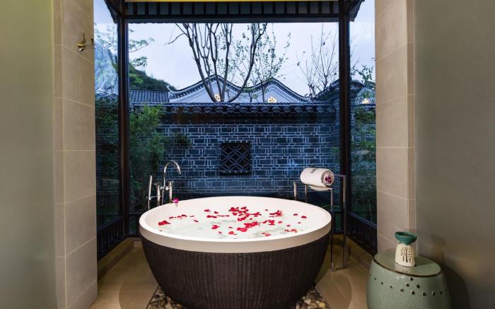 Banyan Tree Yangshuo Hotel