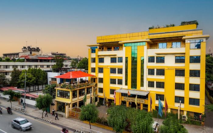 Yellow Pagoda Hotel