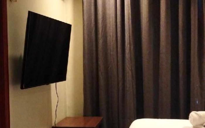 Spacious Studio Apartment B404