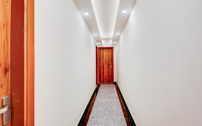 SHREE JII LUXURY HOTEL