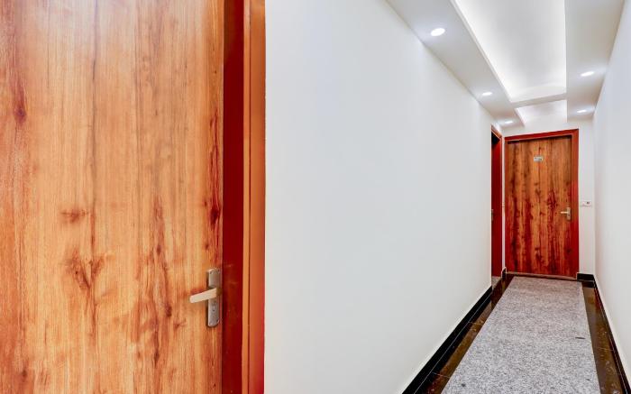 SHREE JII LUXURY HOTEL