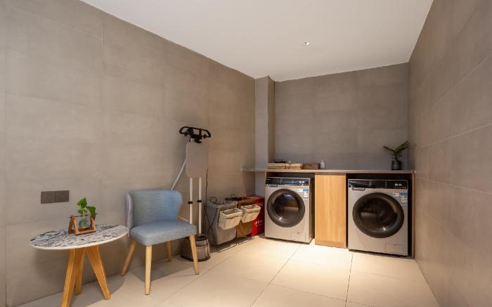 Home Inn Neo Xi'an Air Force Engineering University Changlepo Metro Station