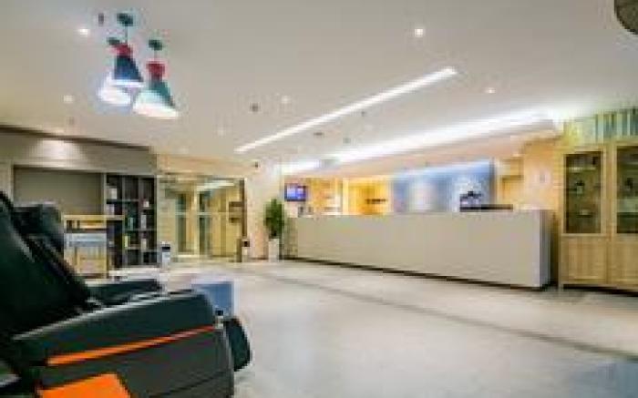 Home Inn Neo Xi'an 2nd Fengcheng Road Municipal Library Metro Station