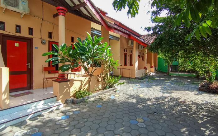 RedDoorz @ El Shaday Homestay Banyuwangi