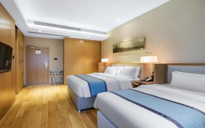 Home Inn Hangzhou West Lake Lakeside Wulin Road Center