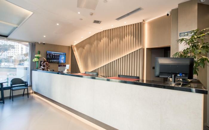 Home Inn Neo Qingdao International Exhibition Center Metro Station