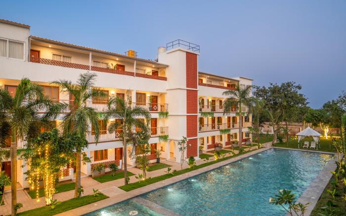 Madras Chronicle Bay Resort & Spa