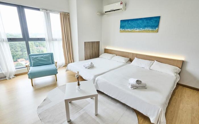 Danga Bay suite by JustHome 5pax