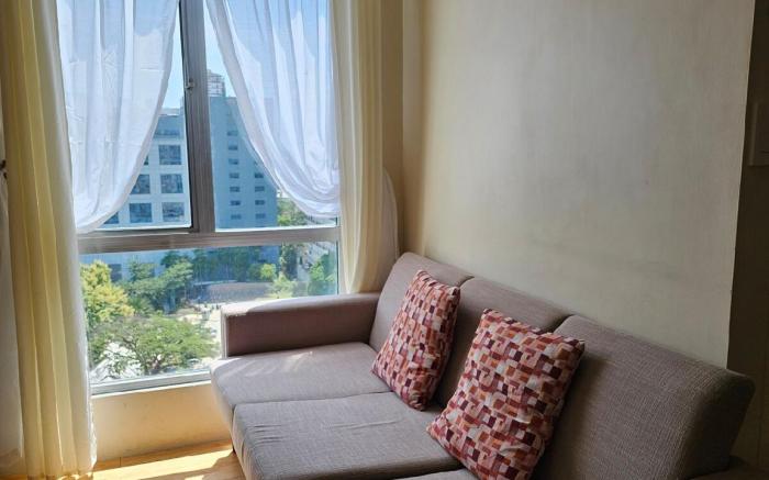 At 12th floor 1BR _Avida Tower 1, IT Park Cebu.