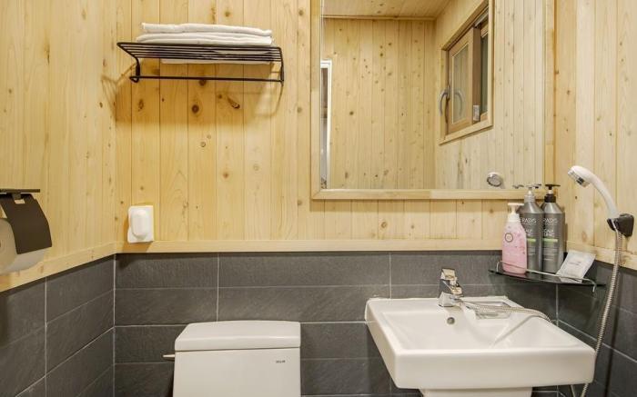 Daecheon Sun and Moon Pension