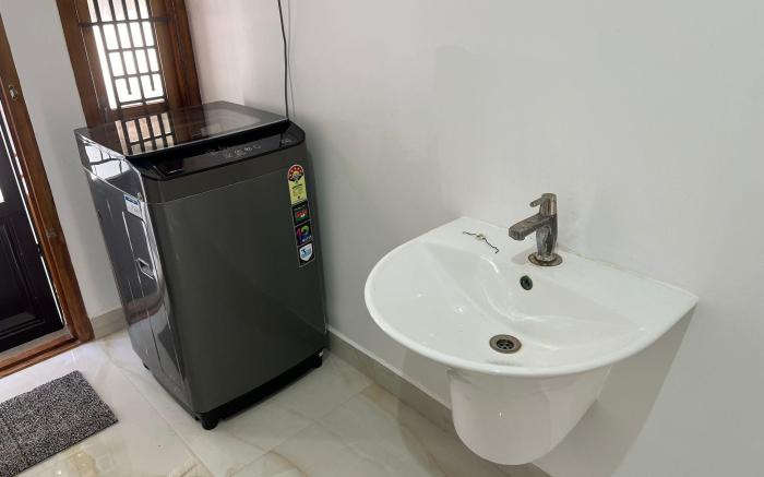 HEXAHUB, HOMESTAY