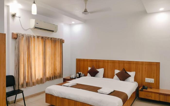 HOTEL MATHURA INN